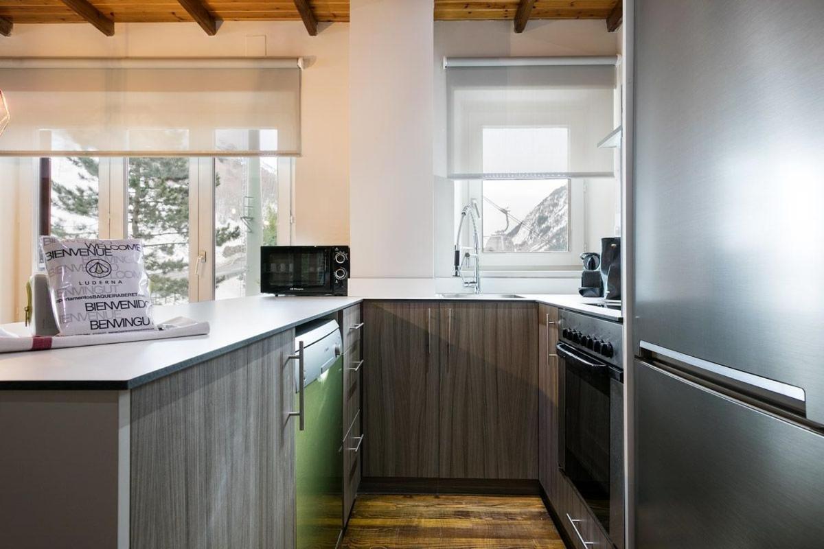 Luderna - Apartamento Cap De Aran A3 บาเกย์รา-เบเรต ภายนอก รูปภาพ